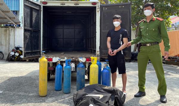 Đại lý khí cười sa lưới