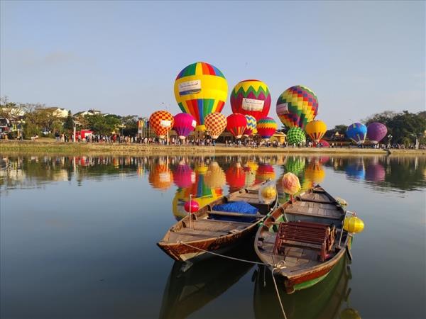 Rạng rỡ tinh hoa xứ Quảng