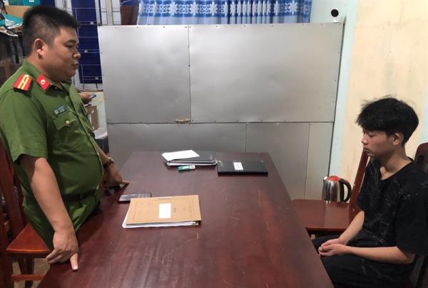 2 kẻ cướp giật sa lưới sau 2 giờ gây án