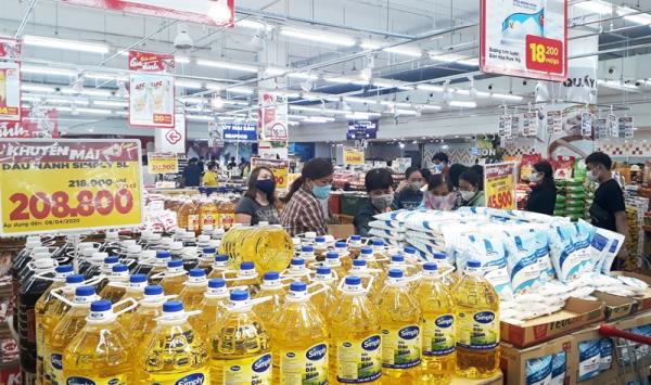 Đảm bảo đủ nguồn hàng thiết yếu phục vụ người dân do ảnh hưởng của bão Noru