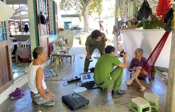 Làm thủ tục cấp căn cước công dân tại nhà dân