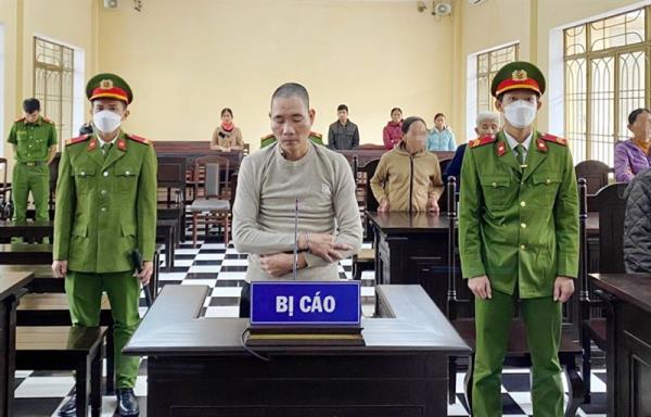 Ma men đánh chú ruột trọng thương