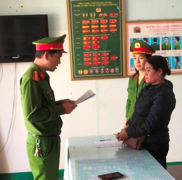 Hàng loạt quý bà sa lưới vì lừa đảo