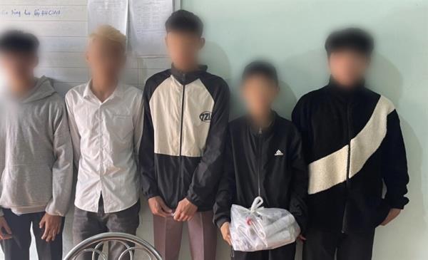 Thanh thiếu niên học mạng xã hội tự chế tạo pháo: Hành vi nguy hiểm