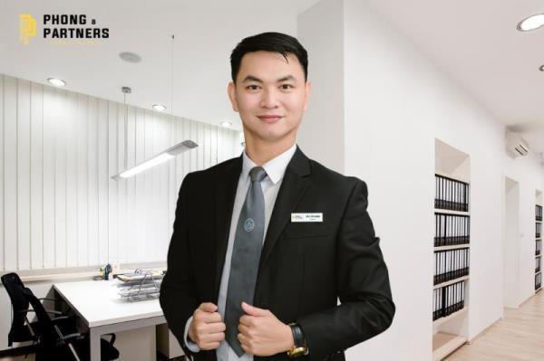 Em trai giành toàn bộ đất đai của cha mẹ để lại mà không chia cho các chị gái có đúng hay không?