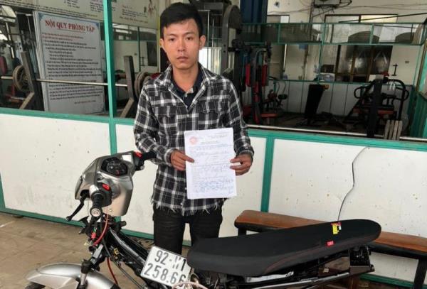 Yêng hùng gãy cánh