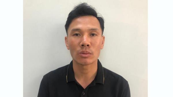 Bắt đối tượng tự xưng nhà thầu lừa bán sắt