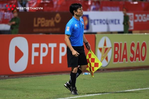 Không công khai hình thức kỷ luật với trợ lý trọng tài sai sót