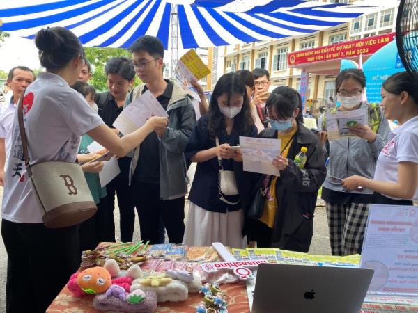 Hơn 3.200 cơ hội việc làm tại Ngày hội việc làm sinh viên