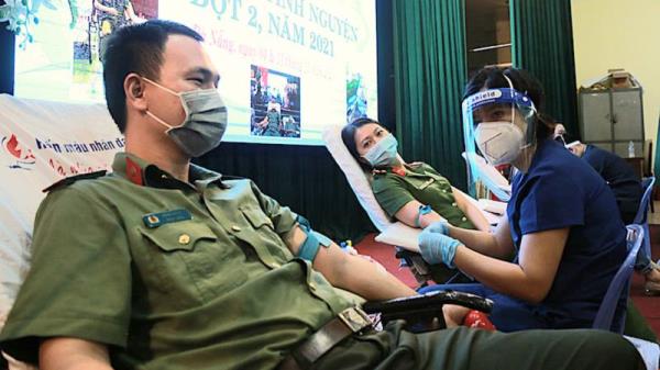 Triển khai chuỗi hoạt động tôn vinh 100 người hiến máu tình nguyện tiêu biểu