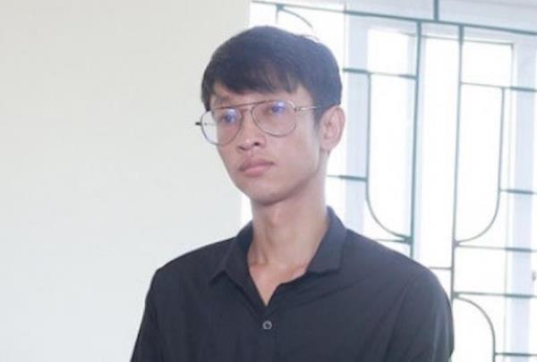 Nhân viên lập hồ sơ khống chiếm đoạt 1,8 tỷ đồng của chủ