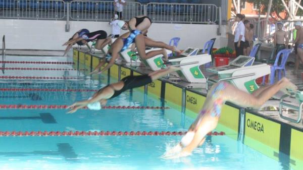 330 kình ngư dự tranh Giải bơi thanh thiếu niên các CLB TP Đà Nẵng năm 2023