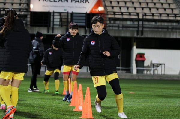 Thời tiết tại New Zealand là khó khăn cho cả tuyển nữ Việt Nam và Mỹ