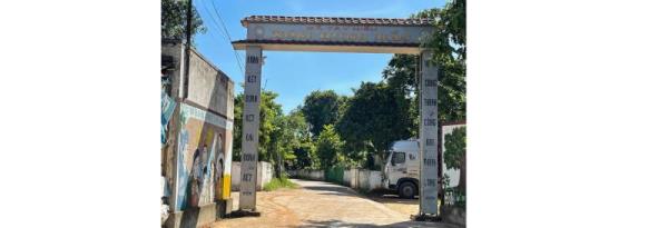 Người một đằng đất một nẻo