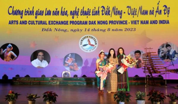 Đặc sắc chương trình giao lưu văn hóa nghệ thuật Đắk Nông - Việt Nam và Ấn Độ