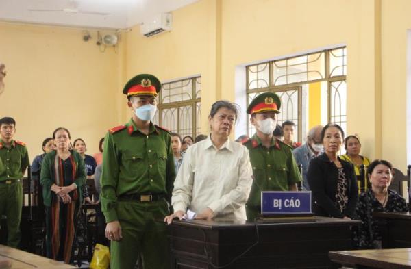 Chủ biêu ôm hơn 7 tỷ đồng của người chơi lãnh 10 năm tù