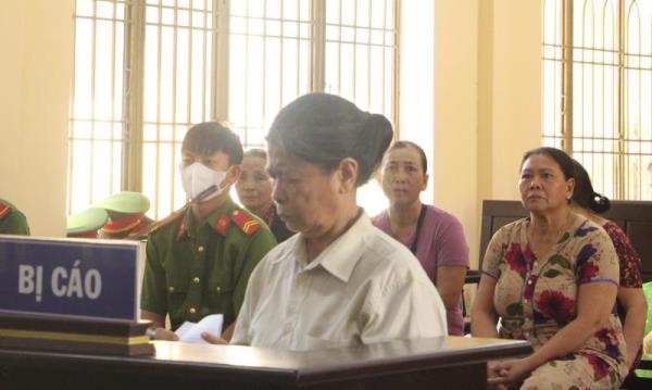 Ôm hơn 7 tỷ đồng, chủ hụi trả 10 năm tù