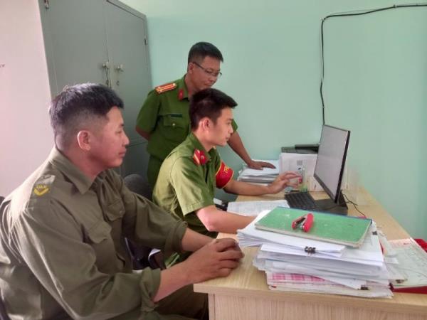 Công an xã chiu trách nhiệm cấp giấy chứng nhận đủ điều kiện về ANTT