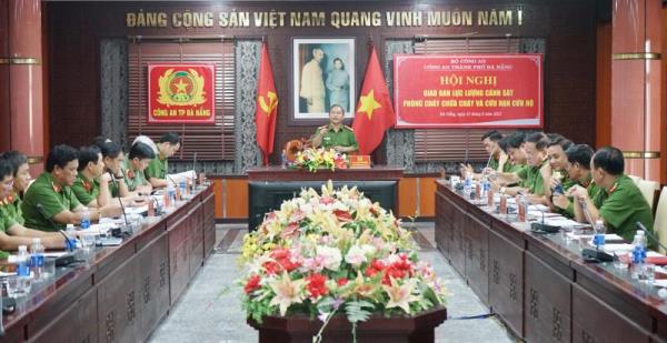 Tiếp tục nghiên cứu, hướng dẫn tháo gỡ khó khăn, vướng mắc trong công tác PCCC