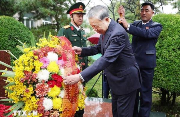 Tổng Bí thư Tô Lâm dự Lễ khánh thành tượng Chủ tịch Hồ Chí Minh tại Triều Tiên