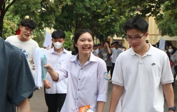 Điểm chuẩn nhiều trường tăng cao