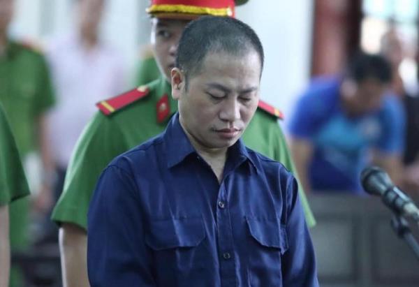 Bị cáo Thích Tâm Phúc lĩnh án 8 năm tù, muốn xin lại bằng tiến sĩ luật giả