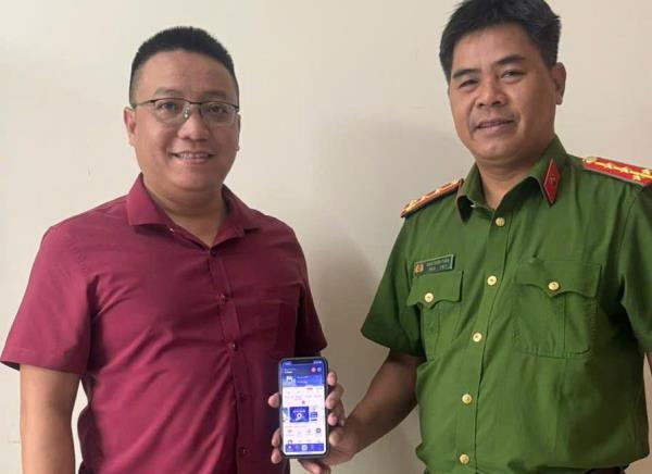 Tiền hồi cố chủ