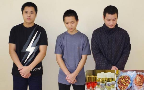 Hàng trăm người sập bẫy mua bùa yêu của 3 đối tượng ở Hà Nam