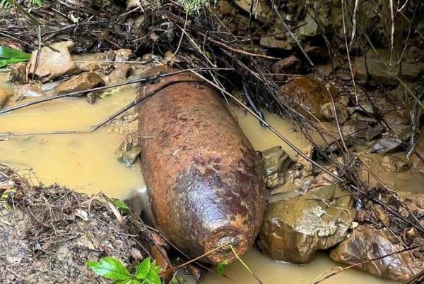 Tiêu hủy an toàn quả bom khủng