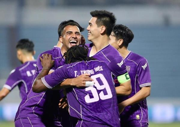 Trở lại guồng quay