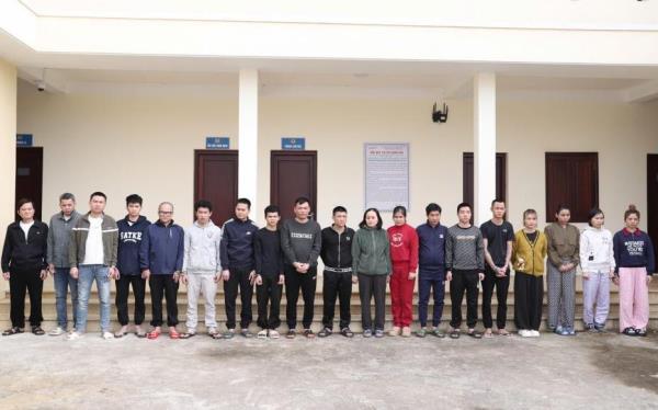 Triệt phá đường dây lừa đảo xuyên quốc gia, chiếm đoạt trên 120 tỉ đồng của hơn 1.000 người Việt