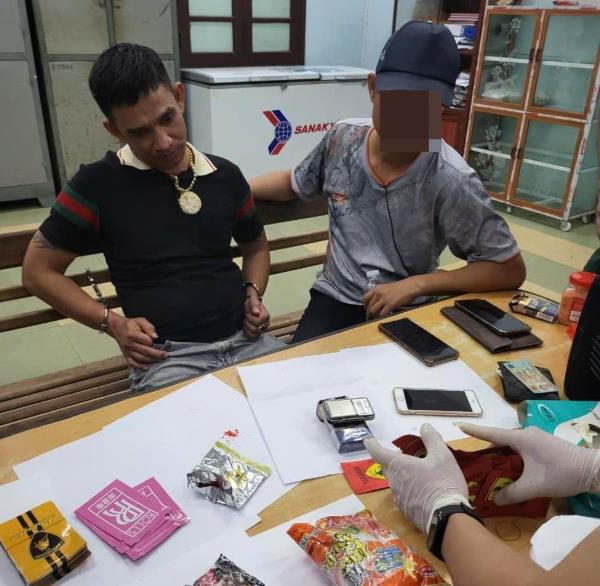 Bắt bố già vận chuyển ma túy về Đà Nẵng tiêu thụ