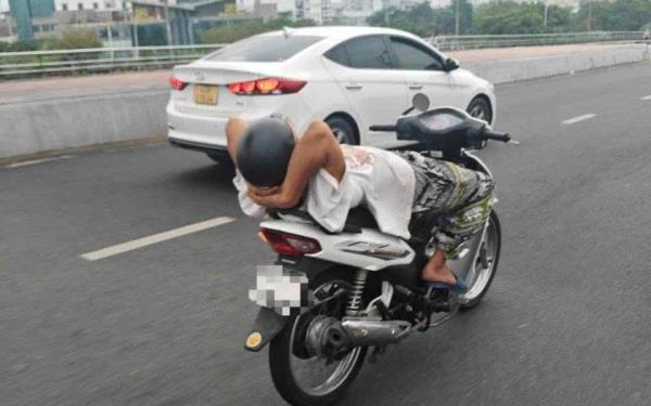 Phút ngông cuồng mang tên… tâm thần