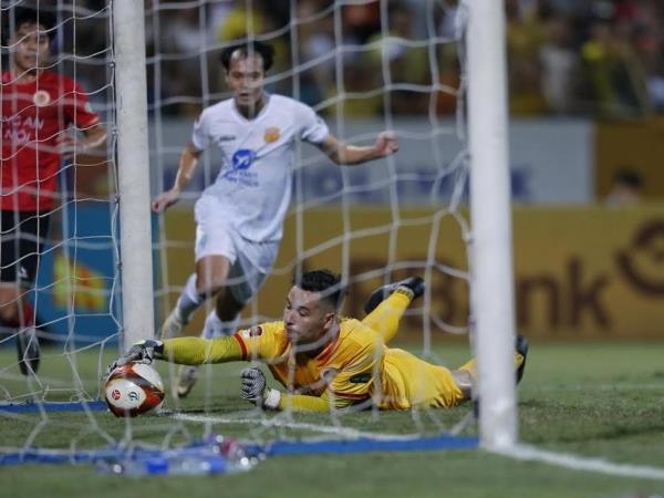 Có nắng hạn, có mưa rào