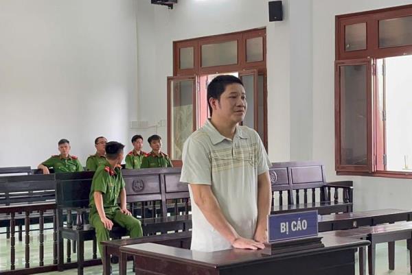 Đi tù vì cất giấu trái phép súng bắn chim