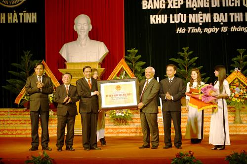 Khu lưu niệm Nguyễn Du đón nhận bằng xếp hạng di tích quốc gia đặc biệt 