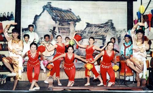 NHÀ BIỂU DIỄN NGHỆ THUẬT CỔ TRUYỀN HỘI AN: Một điểm đến ở Festival Hành trình di sản Quảng Nam