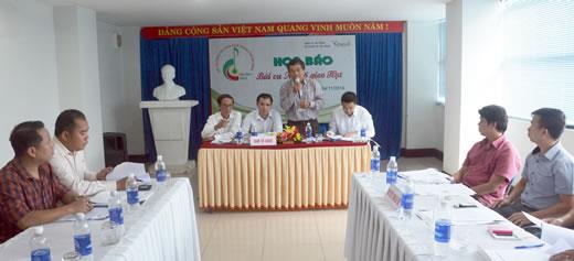 Thi giọng hát hay nhà giáo lần thứ nhất