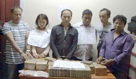 Triệt phá đường dây ma túy đa quốc gia, thu giữ 92 bánh heroin