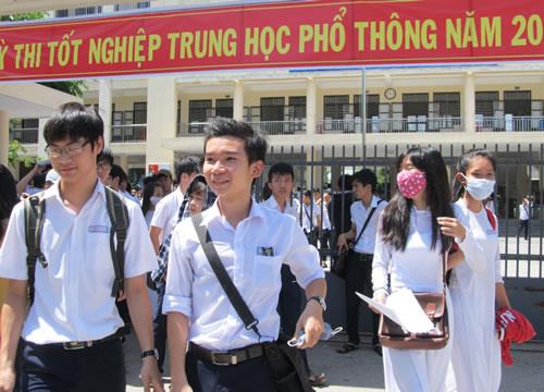 Ngày thi thứ 2 kỳ thi tốt nghiệp THPT năm 2014: Đề toán không quá khó