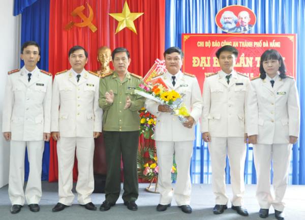 Đại hội Chi bộ Báo CATP Đà Nẵng lần thứ X, nhiệm kỳ 2015-2020: Phát huy vai trò hạt nhân lãnh đạo, thực hiện tốt nhiệm vụ chính trị được giao