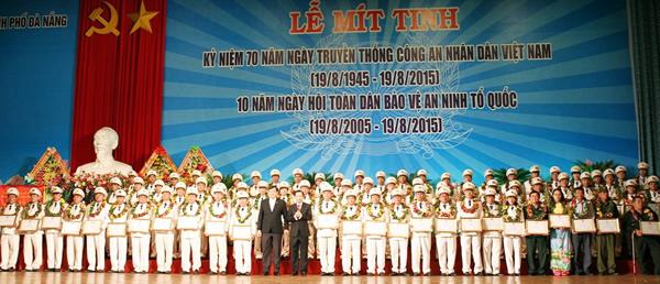 Nguồn gốc và sức mạnh của lực lượng công an chính là ở thế trận lòng dân