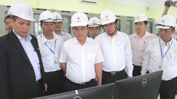 Đẩy nhanh tiến độ thực hiện các dự án điện phục vụ APEC 2017