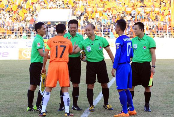 Trước vòng 7 V-League: Điểm ngắm trọng tài