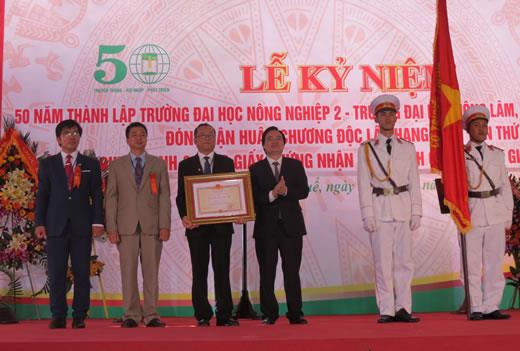 Trường ĐH Nông Lâm Huế kỷ niệm 50 năm thành lập
