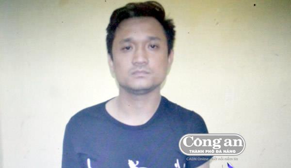 Cán bộ địa chính ẵm sổ đỏ của dân đi lừa đảo