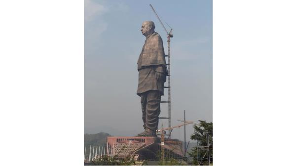 Khánh thành bức tượng cao nhất thế giới