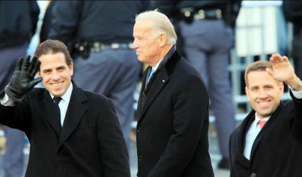 Khi Ukraine có duyên với các vụ bê bối chính trị của Mỹ