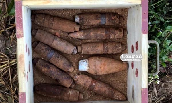 Nổ đầu đạn 3 người thương vong