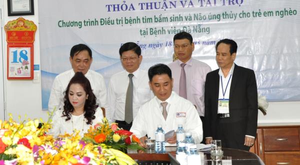 Hỗ trợ chi phí phẫu thuật cho trẻ mắc bệnh tim bẩm sinh và não úng thủy